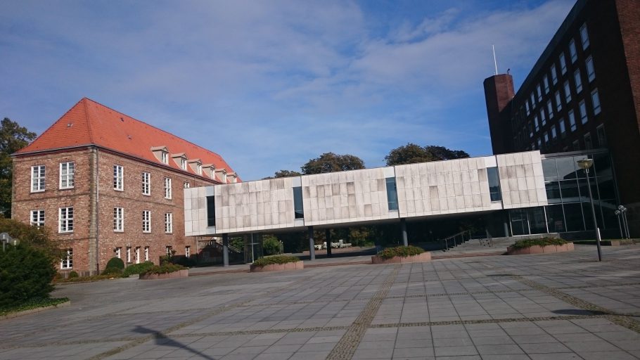 Kiel-Schloss-alter-Flügel2-910x512